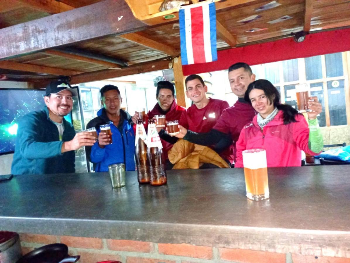 Andes Hostel Huaraz  Dış mekan fotoğraf